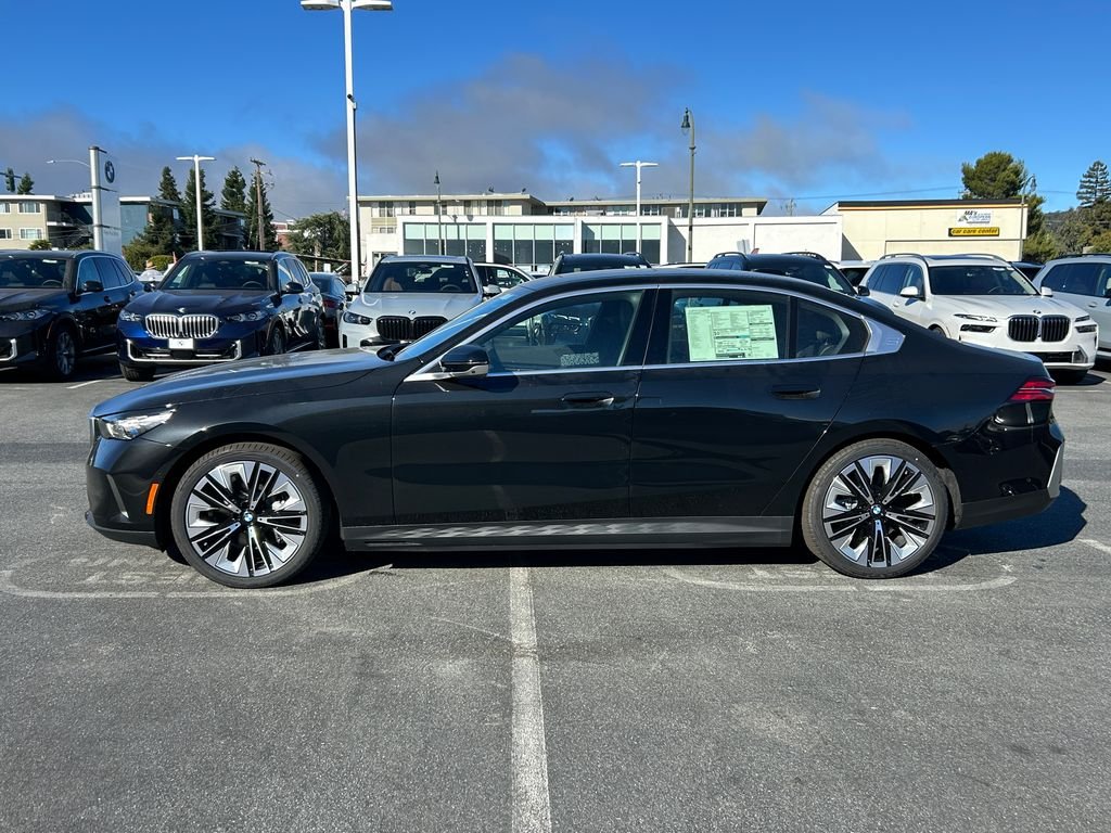 New 2027 Black Sapphire Metallic BMW eDrive40 image 2