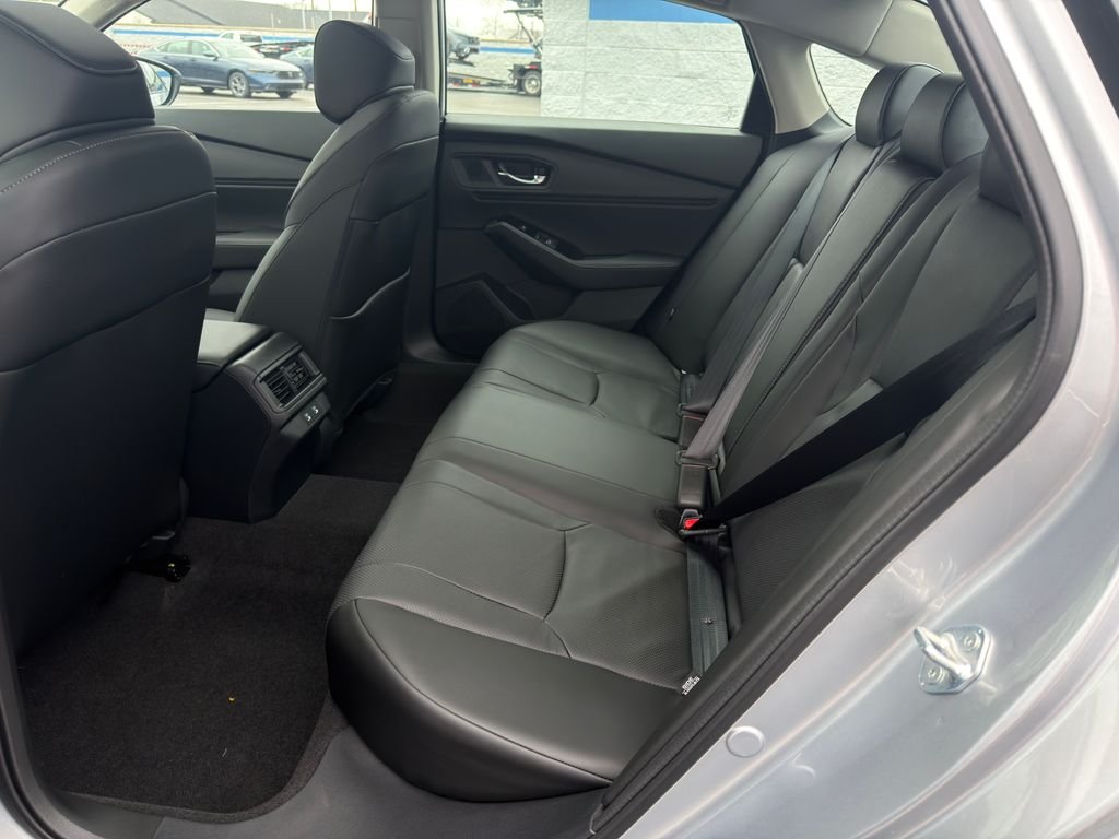 New 2026 Solar Silver Metallic Honda Touring image 19