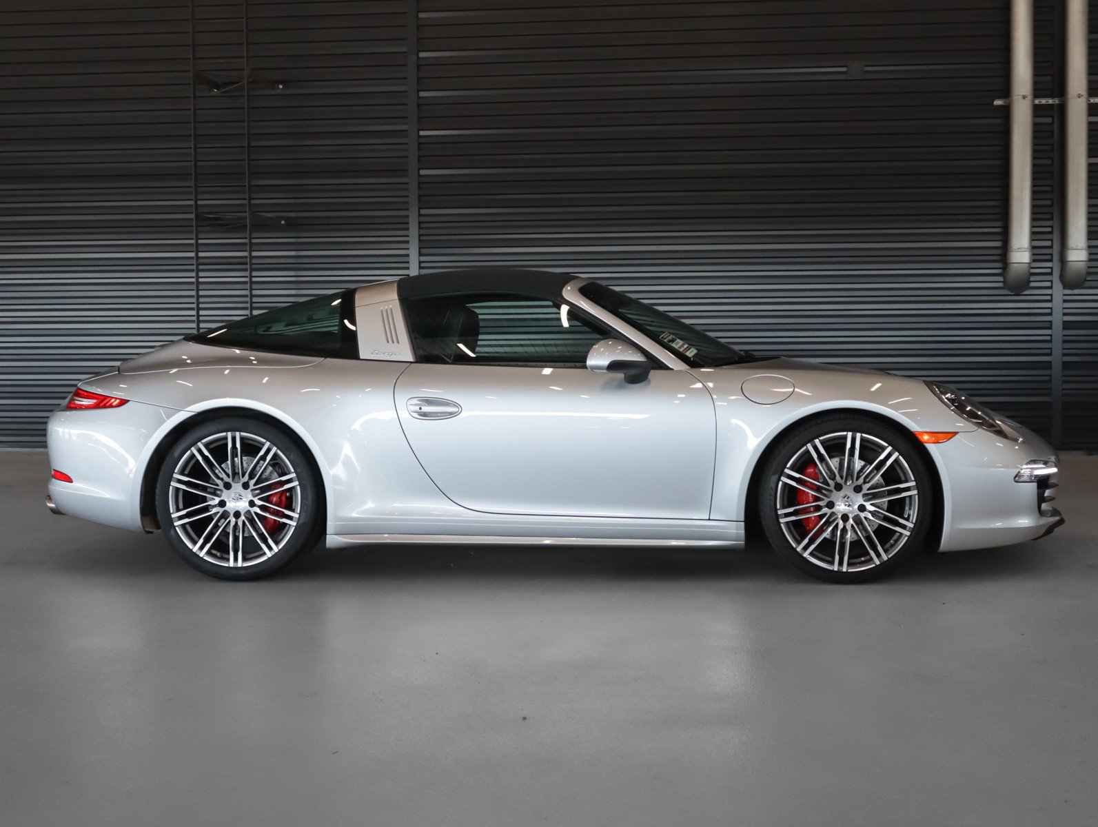 Certified Used 2015 Rhodium Silver Metallic Porsche Targa 4S image 11