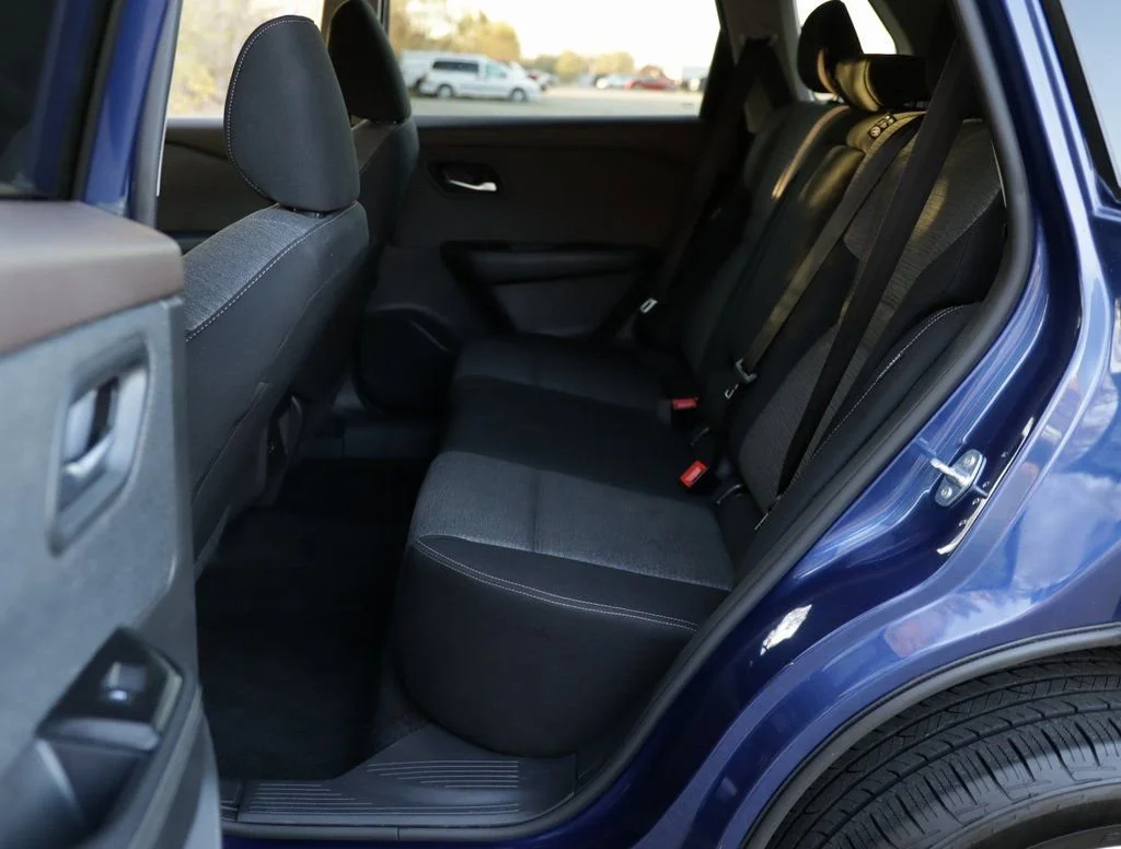 2023 Nissan Rogue SV - Photo 24