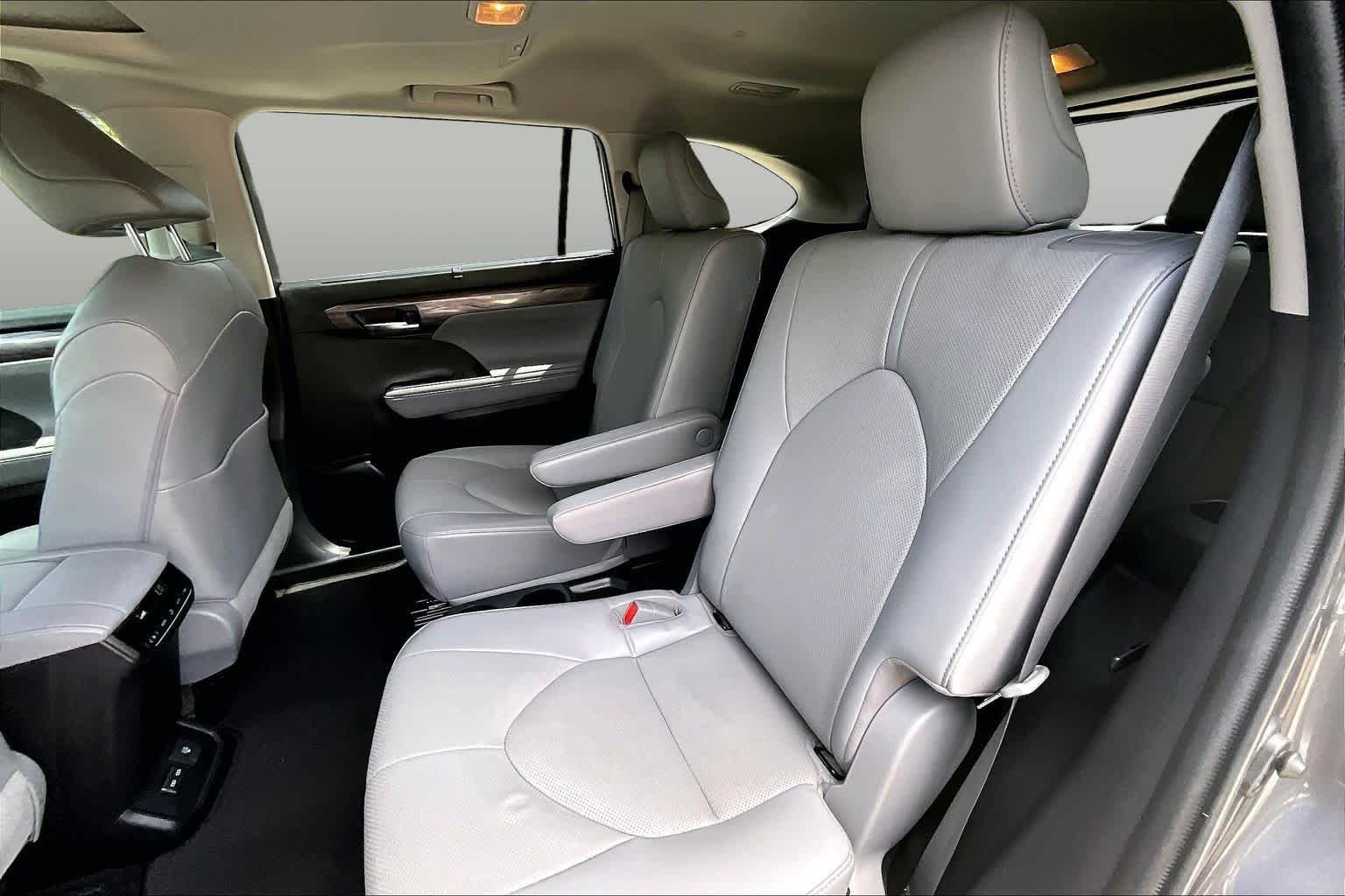 Used 2022 Magnetic Gray Metallic Toyota Limited image 21