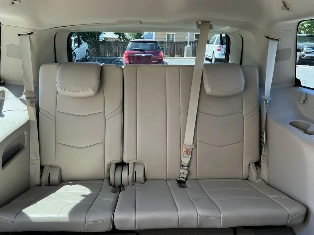 Used 2015 White Cadillac Premium image 16