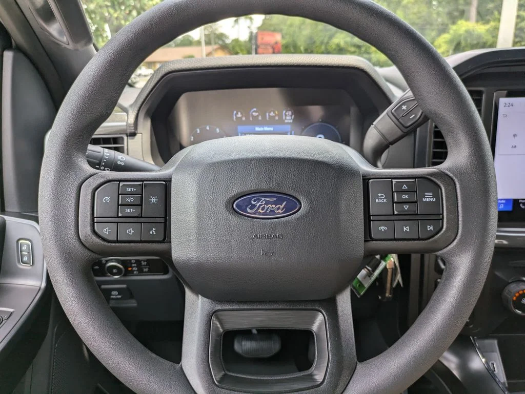 New 2026 Oxford White Ford STX image 26