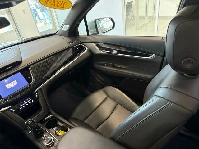 Used 2024 Silver Cadillac Premium Luxury image 33
