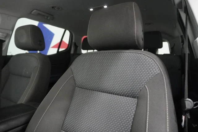 Used 2020 RED GMC SLE image 14