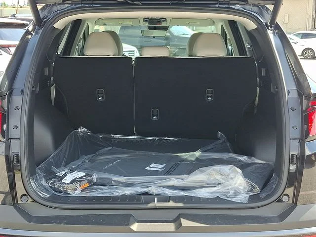 New 2026 Black Hyundai SEL Plus image 19