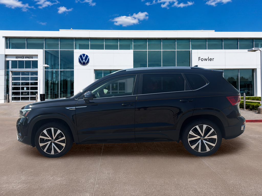 Certified Used 2023 Black Volkswagen 1.5T SE image 8