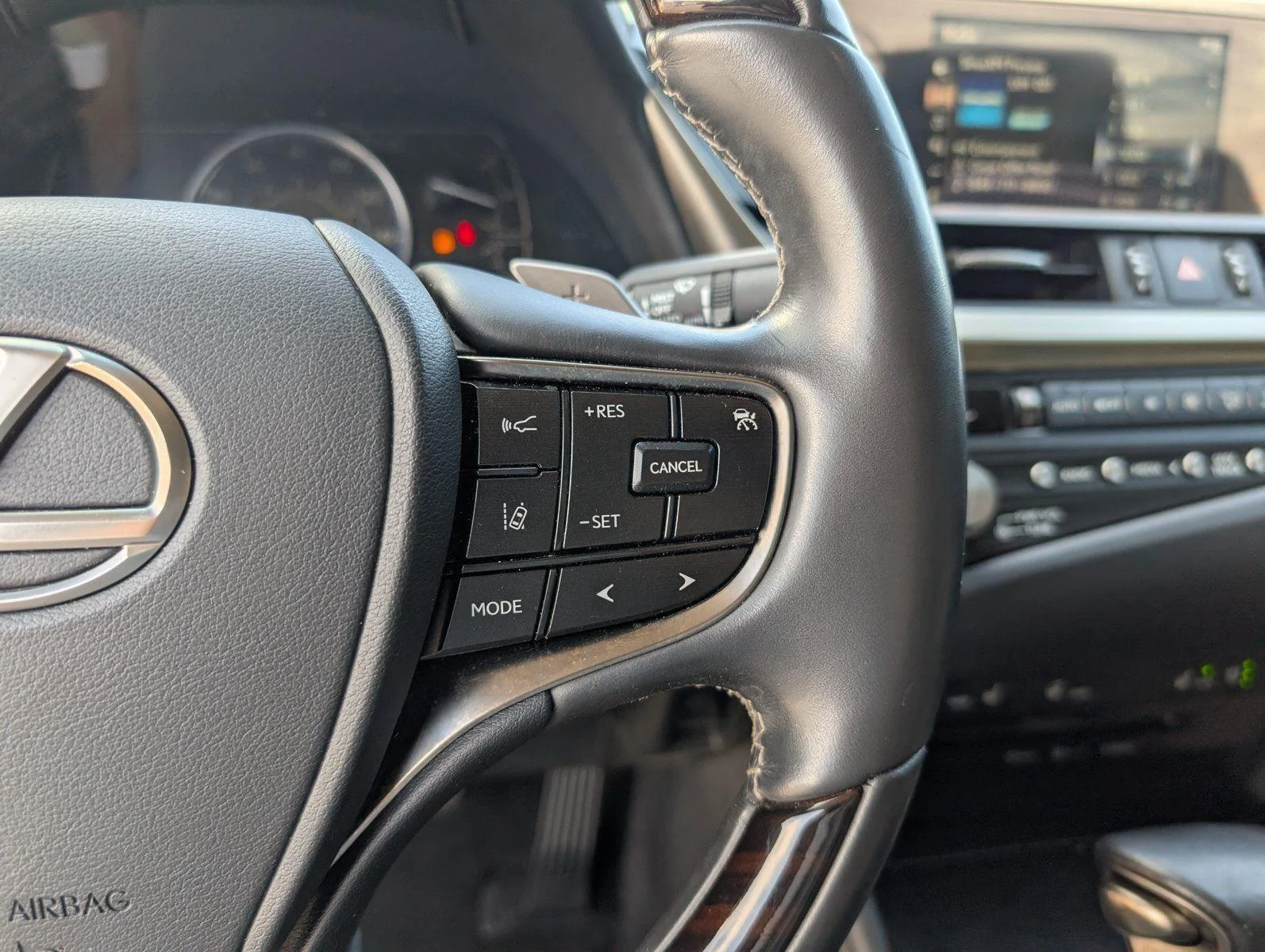Used 2021 Caviar Lexus ES 350 image 26