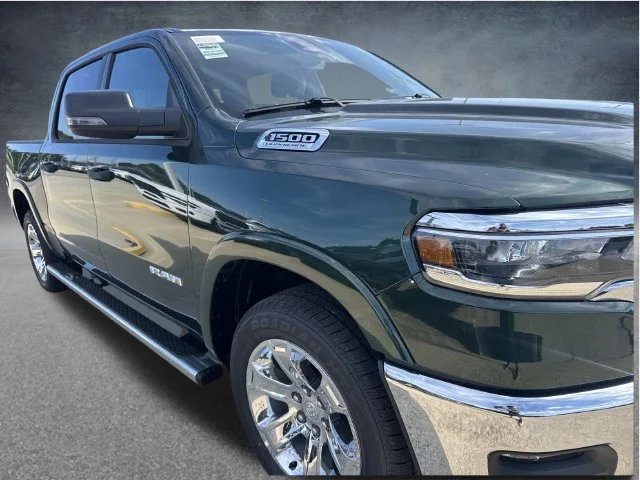New 2027 Serrano-Green Metallic Exterior Paint RAM Big Horn/Lone Star image 3