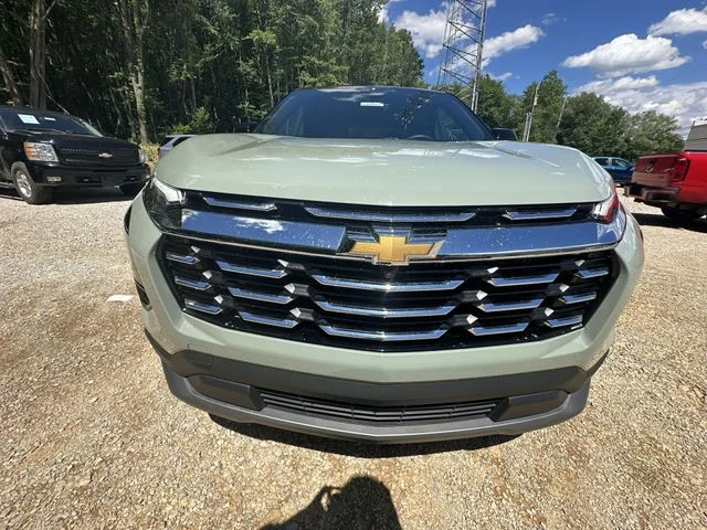 Used 2025 Green Chevrolet LT image 34