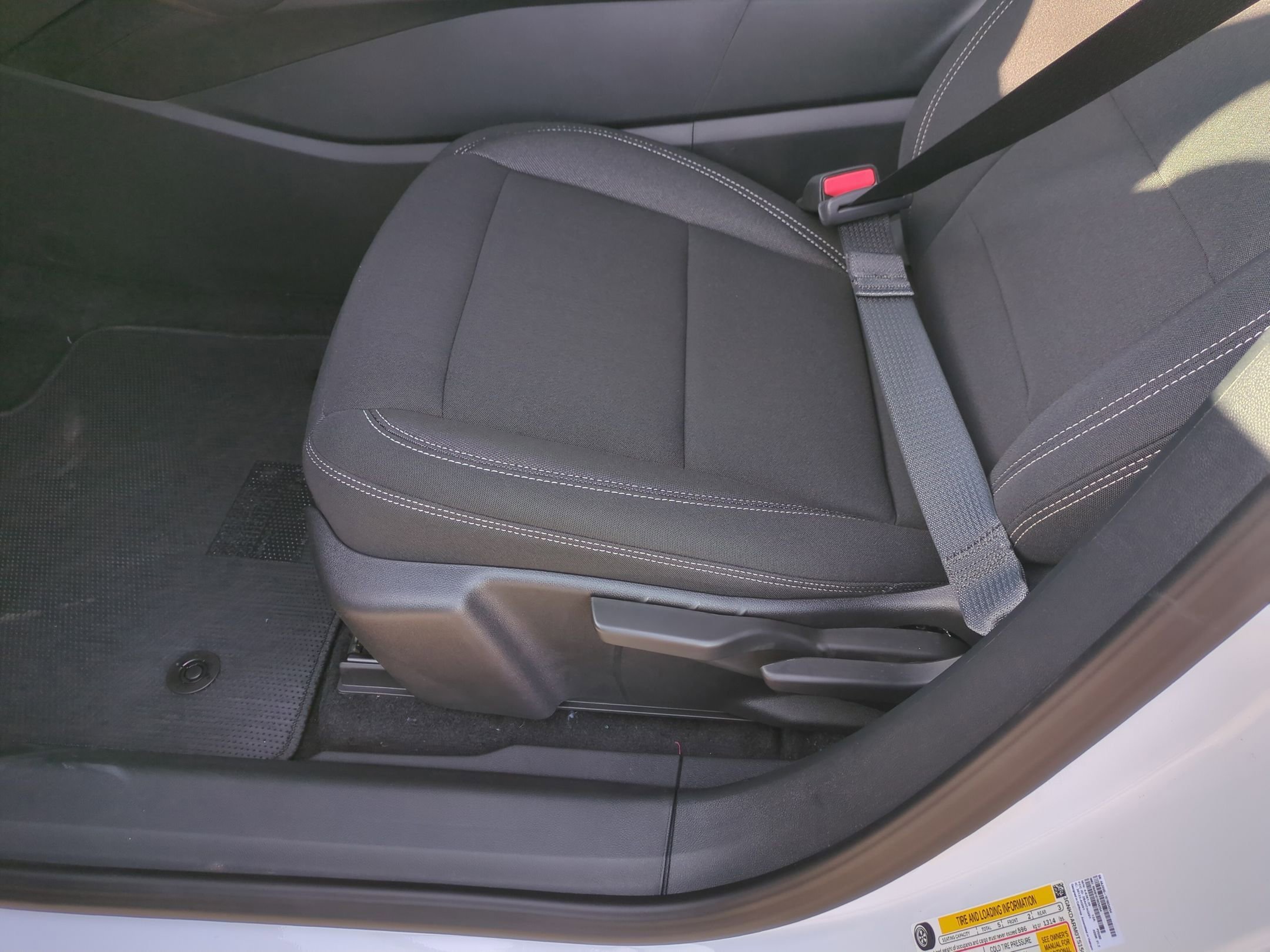 New 2026 Summit White Chevrolet LT image 12