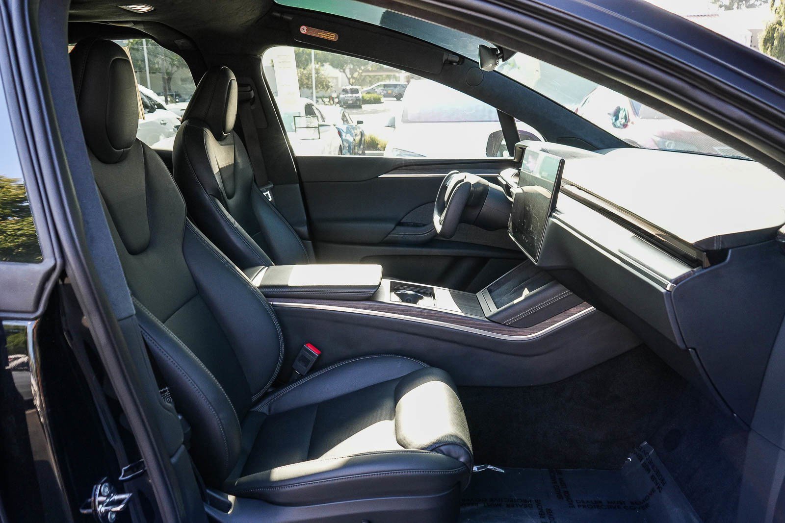 2023 Tesla Model X Long Range - Photo 15