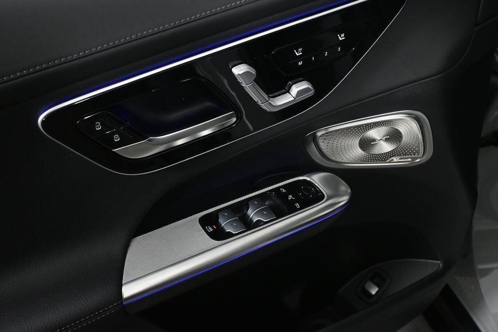 New 2026 MANUFAKTUR Alpine Grey Mercedes-Benz GLC 300 image 47