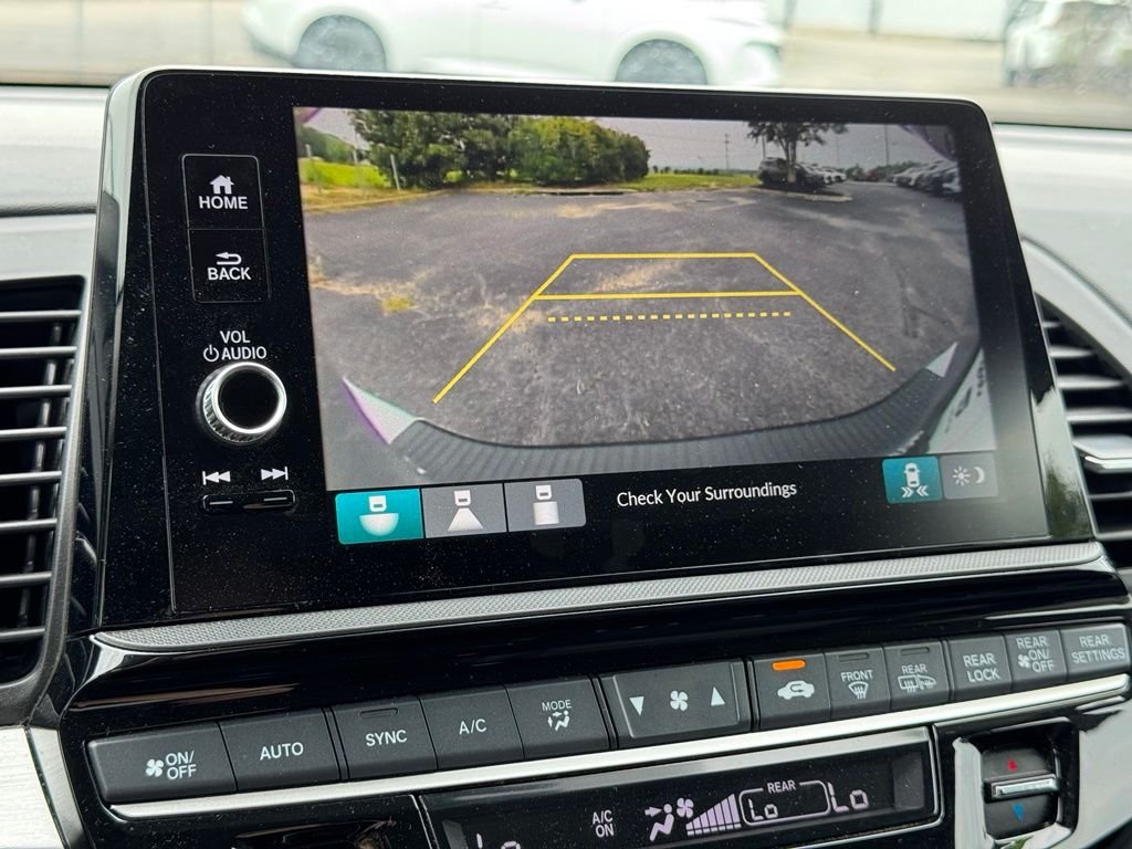 Used 2025 Black Honda EX-L image 28