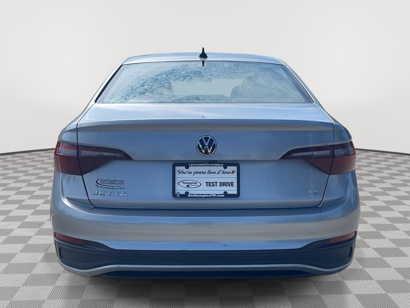 Used 2024 Pyrite Silver Metallic Volkswagen SE image 6