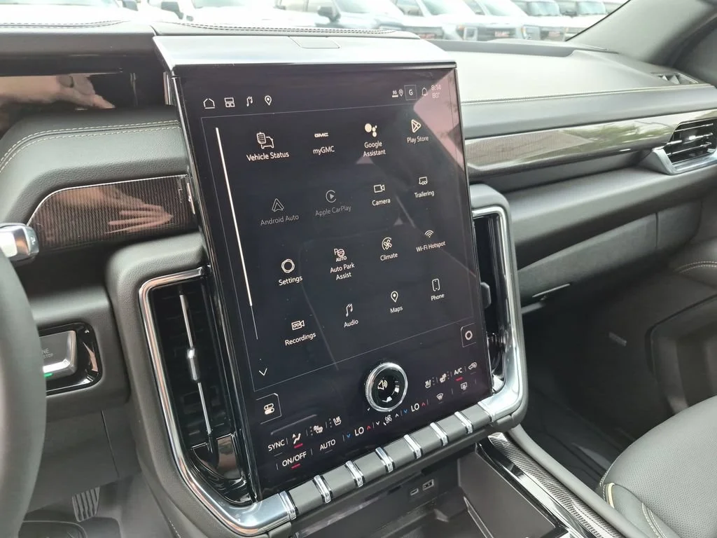 New 2026 Sterling Metallic GMC Elevation image 27