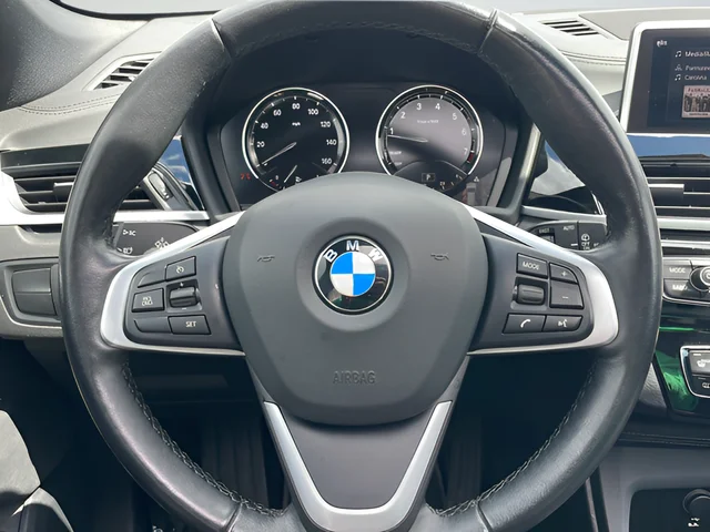 Used 2022 Black BMW xDrive28i image 37
