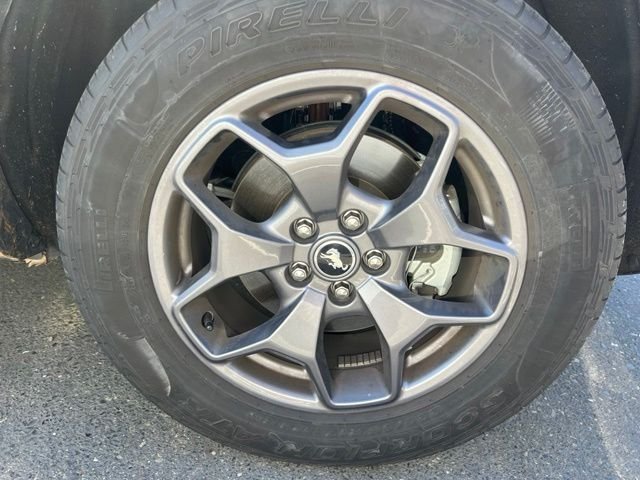 Used 2024 Beige Ford Badlands image 5