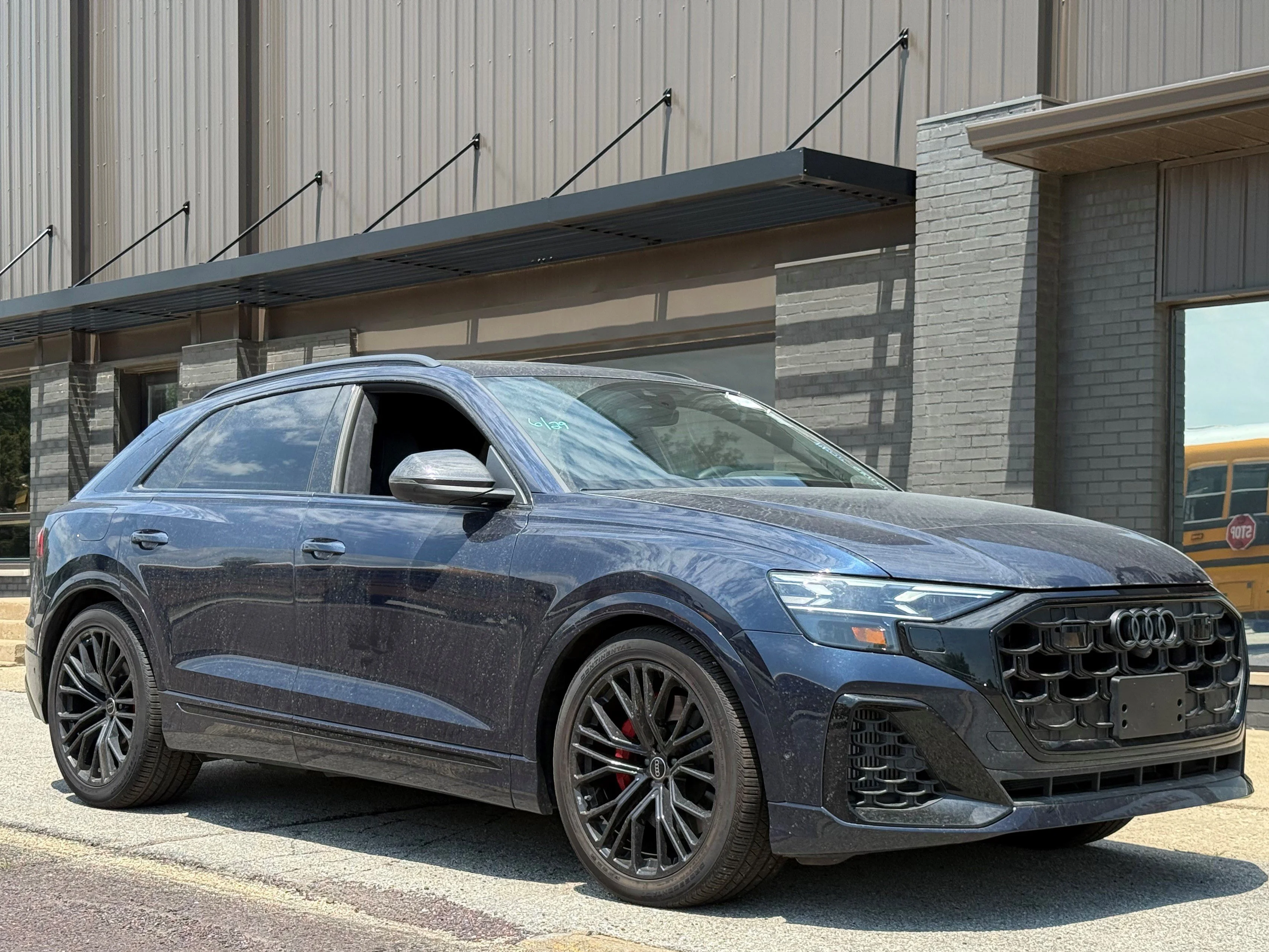Used 2024 Waitomo Blue Metallic Audi 4.0T Prestige image 3