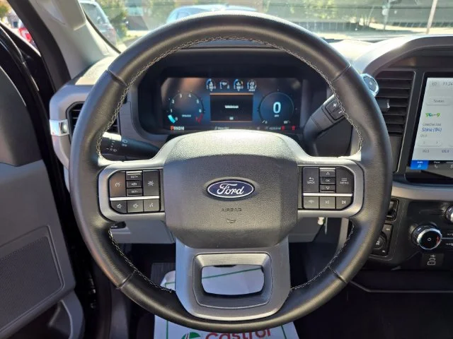 Used 2025 Black Ford XLT image 30