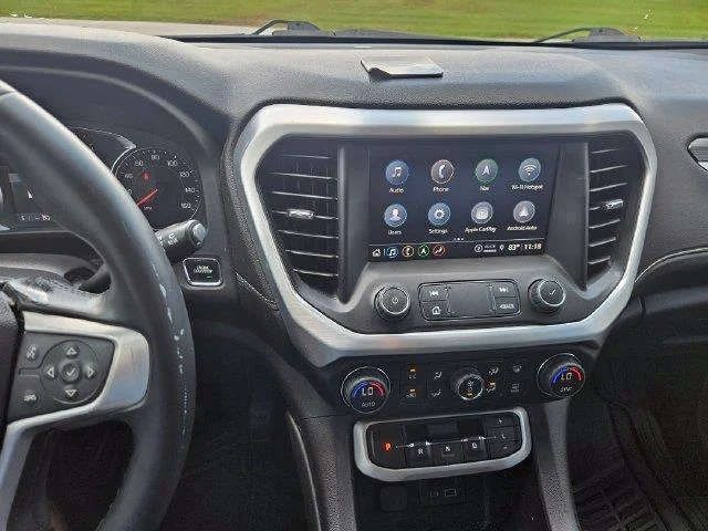 Used 2023 Summit White GMC SLT image 17