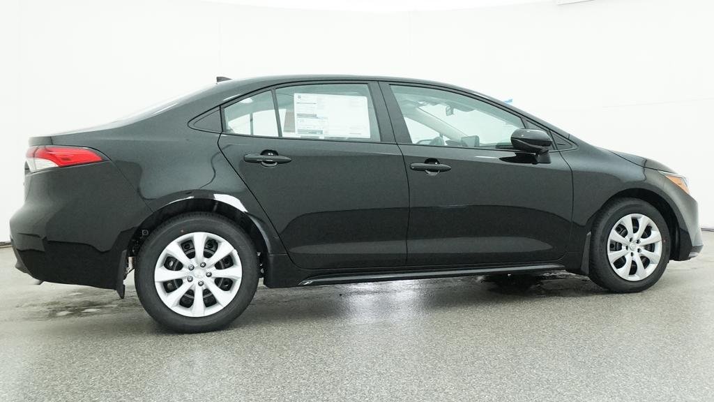 New 2026 Midnight Black Metallic Toyota LE image 15