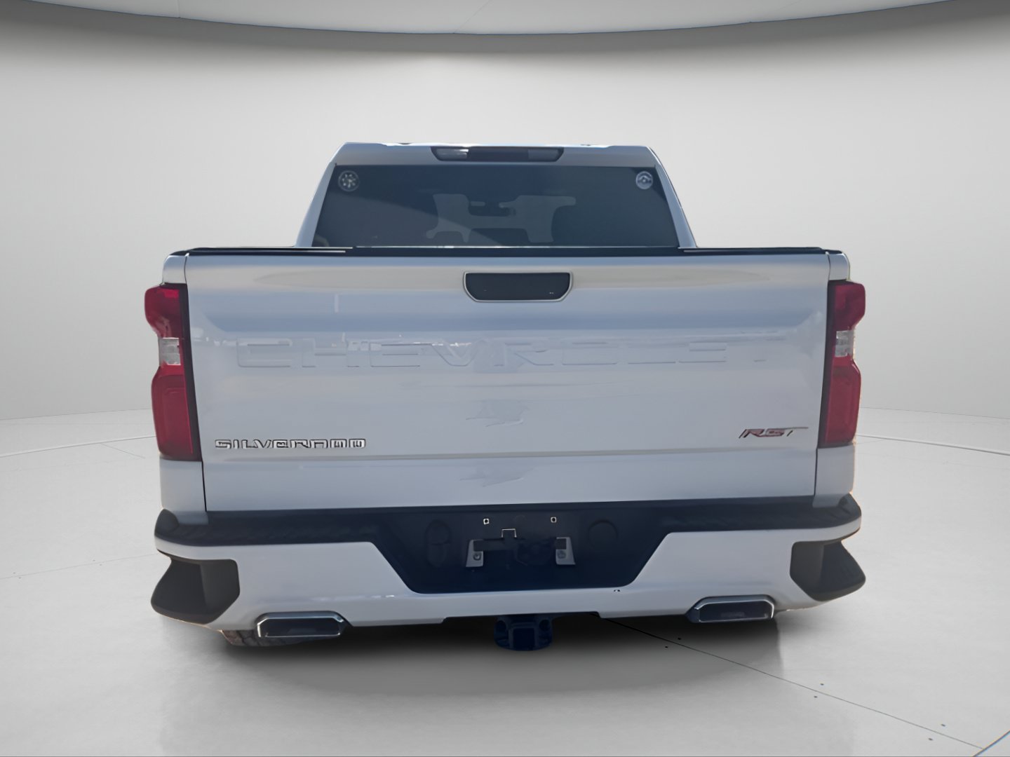 Used 2022 Summit White Chevrolet RST image 8