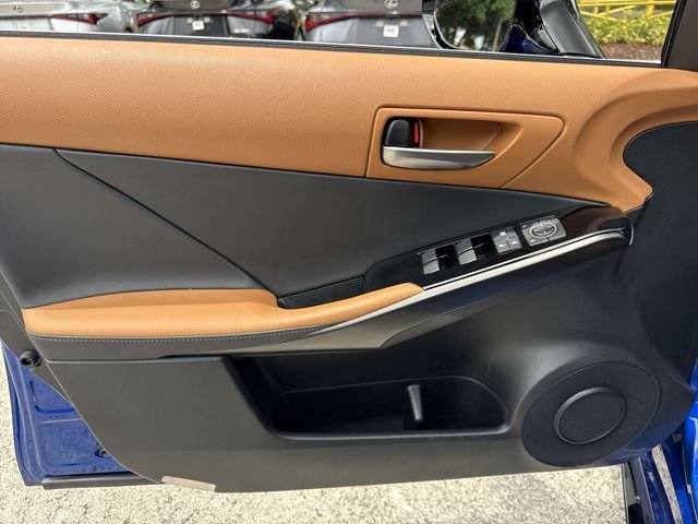 2025 Lexus IS 350 F SPORT DESIGN - Photo 13
