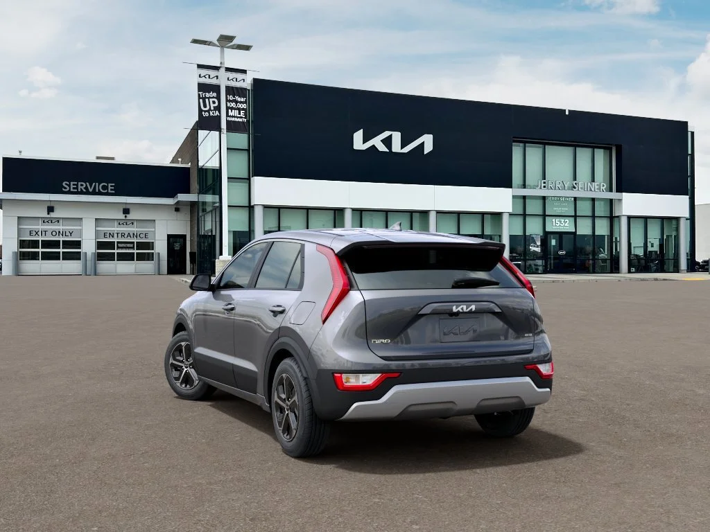 New 2026 Steel Gray Kia LX image 4