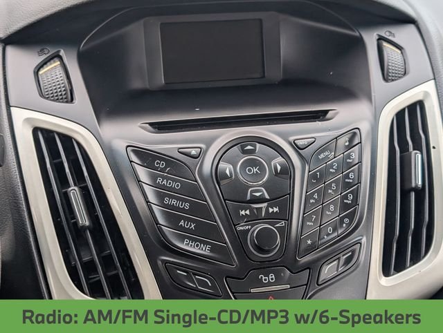 Used 2012 Black Ford SE image 17