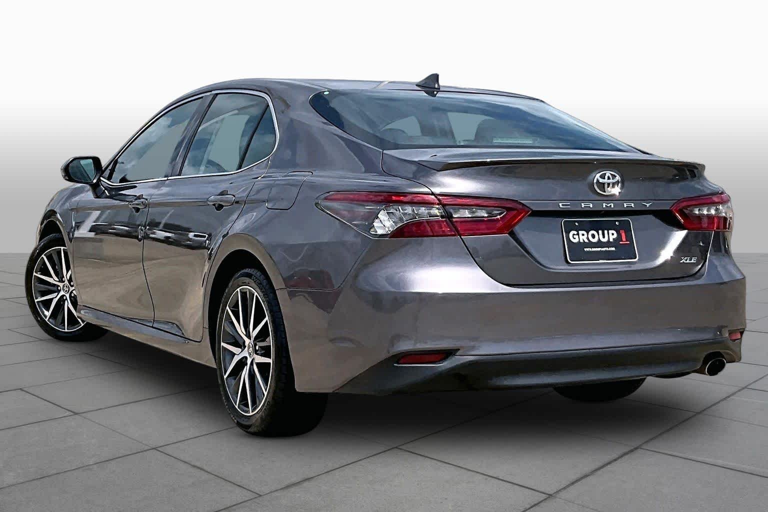 Used 2024 Predawn Gray Mica Toyota XLE image 12