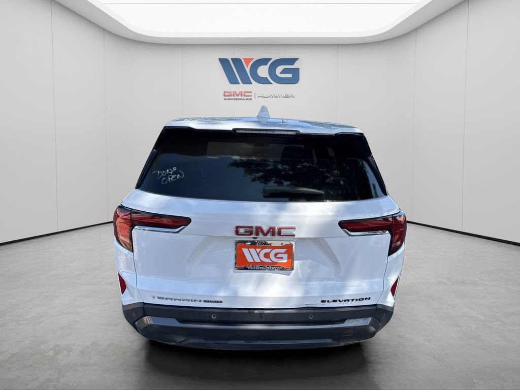 Used 2025 Summit White GMC Elevation image 4