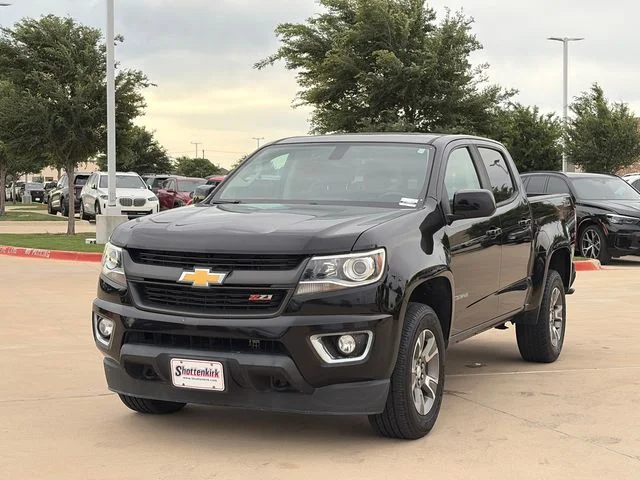 Used 2018 Black Chevrolet Z71 image 3