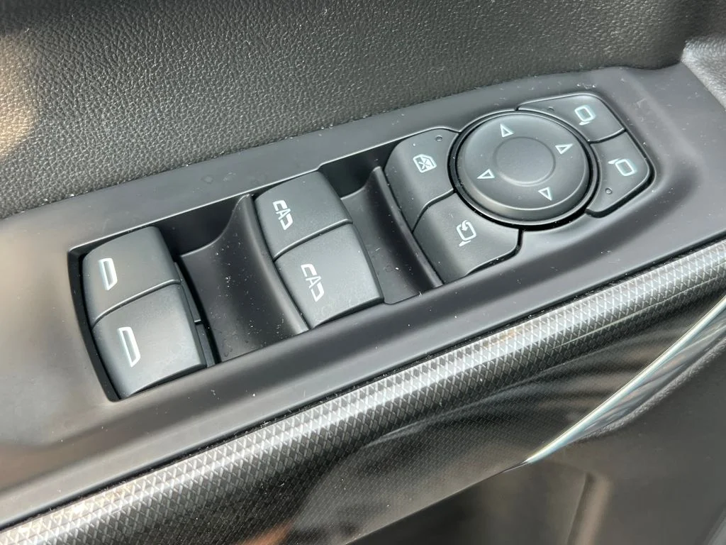 Used 2021 Black GMC AT4 image 15