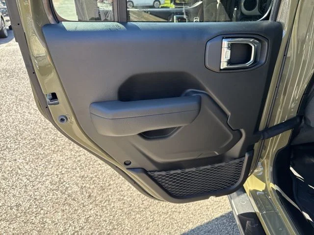 2026 Jeep Wrangler 4-Door Willys - Photo 21