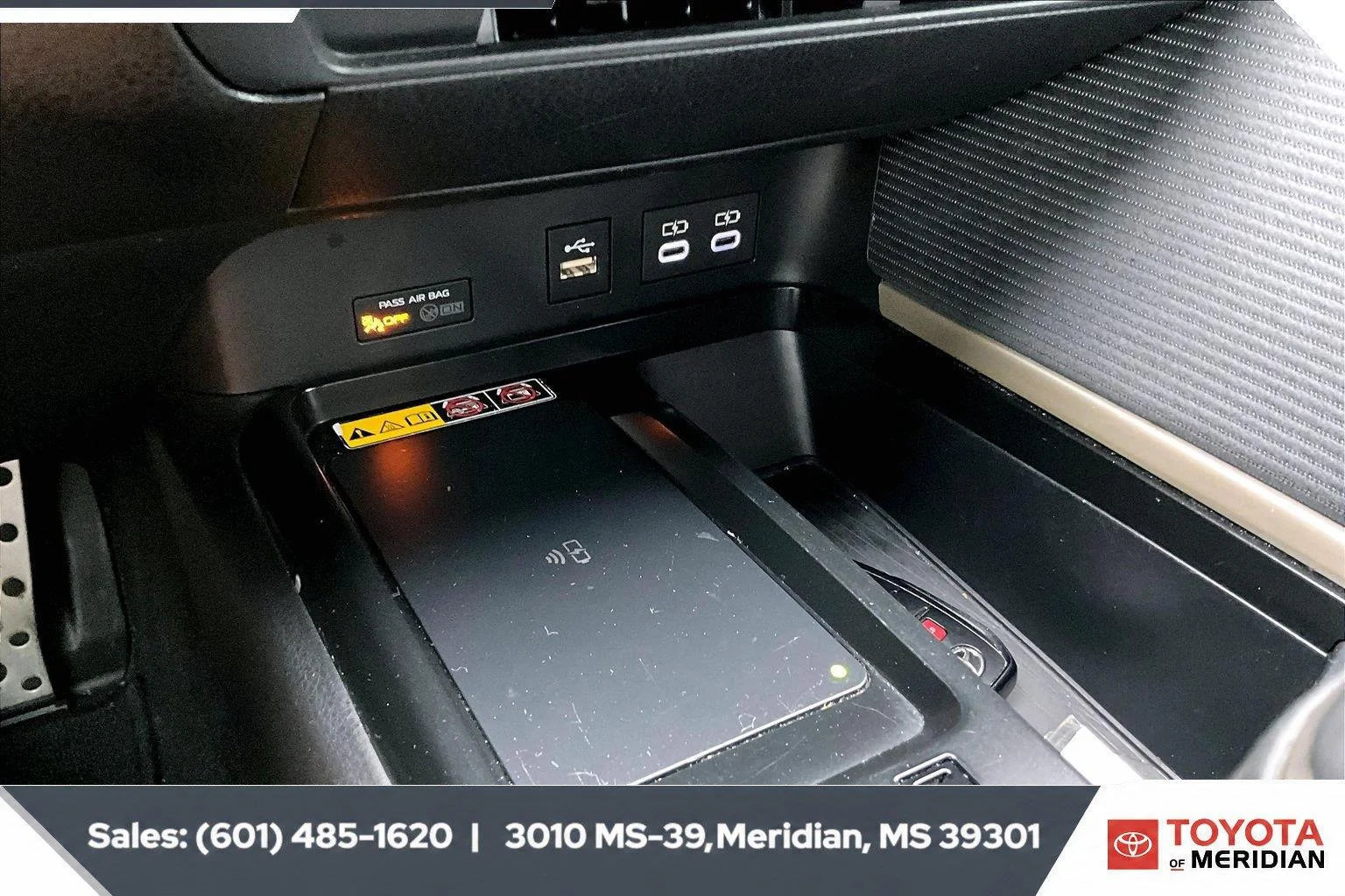 Used 2025 Heavy Metal Toyota SE image 23