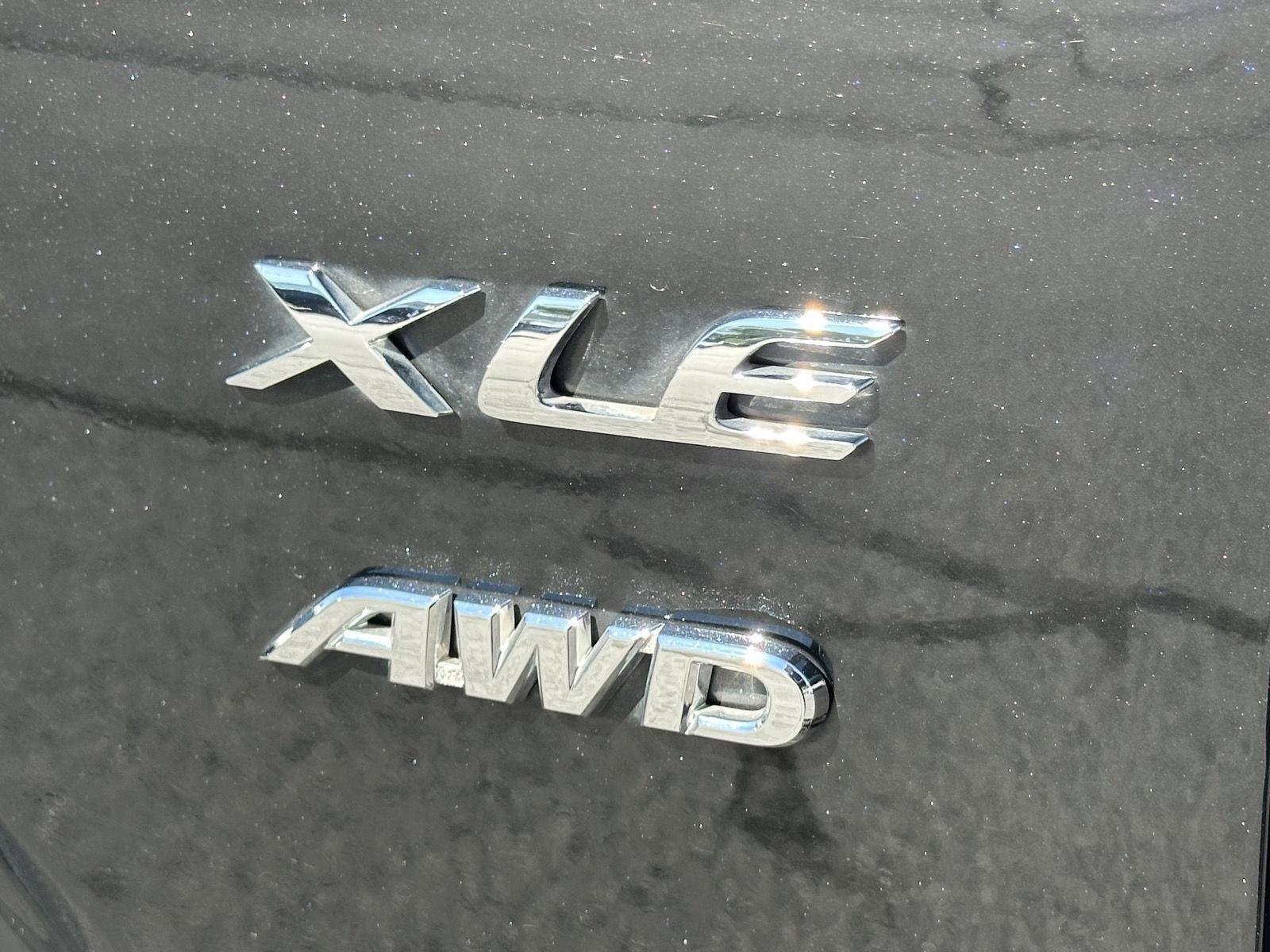 Used 2025 Jet Black Toyota XLE image 10