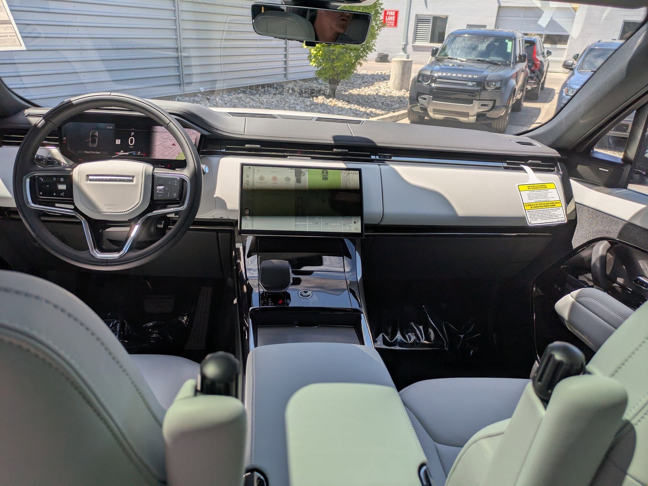 New 2026 Fuji White Land Rover P360 SE image 25