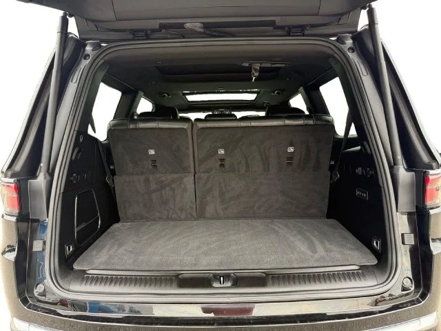 Used 2023 Diamond Black Jeep Series II image 19