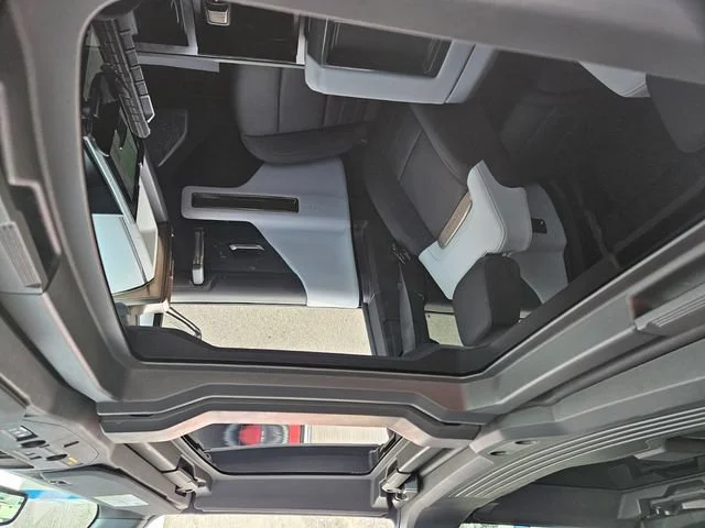 2024 GMC HUMMER EV 3X - Photo 28