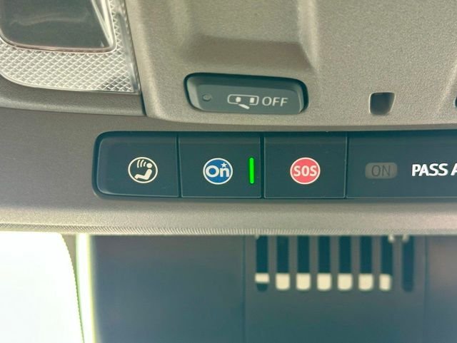 Used 2023 Red Chevrolet Custom image 35