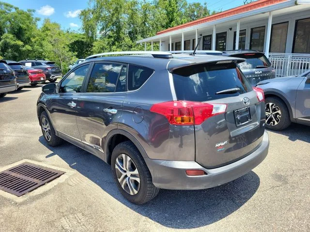 Used 2014 Gray Toyota LE image 3
