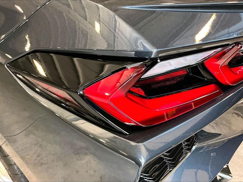 Used 2020 Gray Chevrolet Stingray image 34