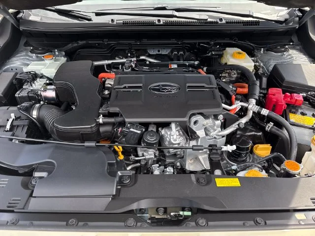 New 2026 SAND DUNE PEARL Subaru Limited Hybrid image 31