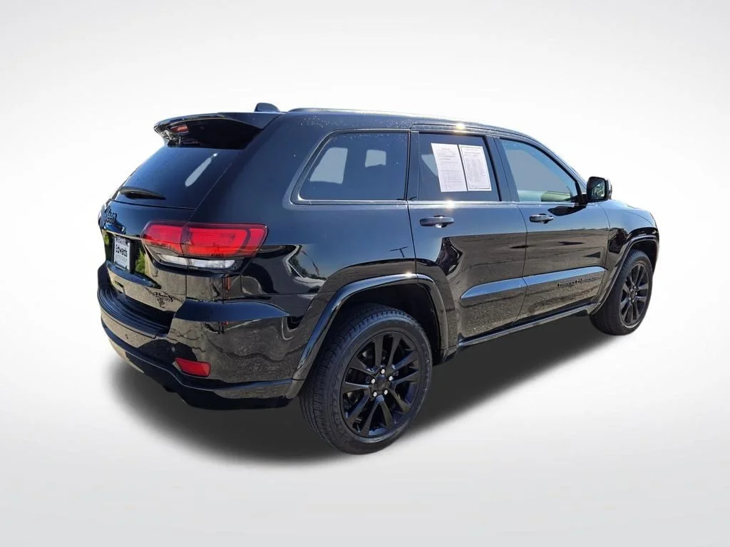 Certified Used 2020 Black Jeep Altitude image 3