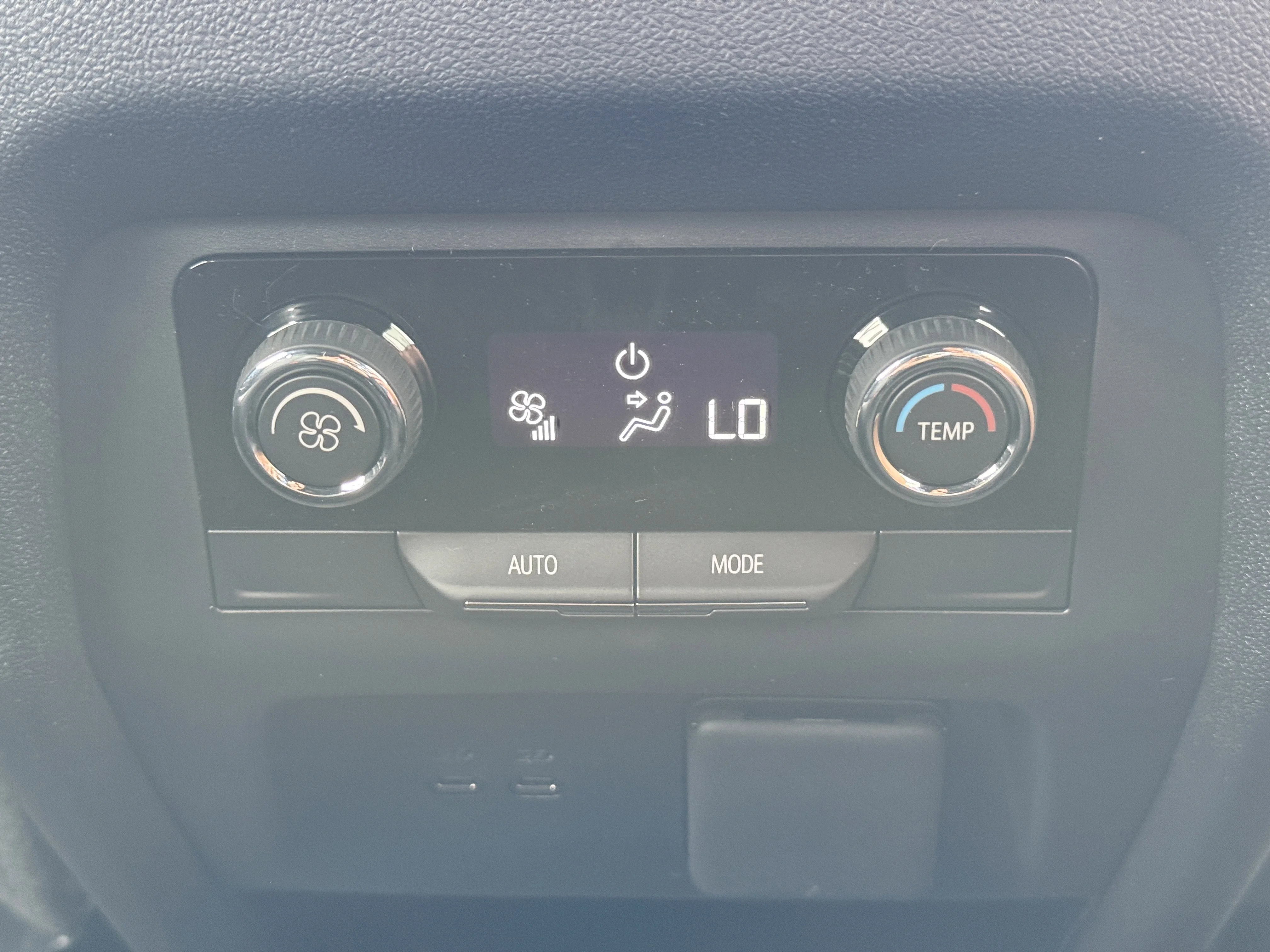 2026 Chevrolet Traverse Z71 - Photo 17