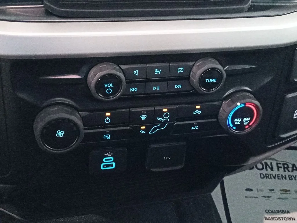 Used 2024 White Ford XL image 23