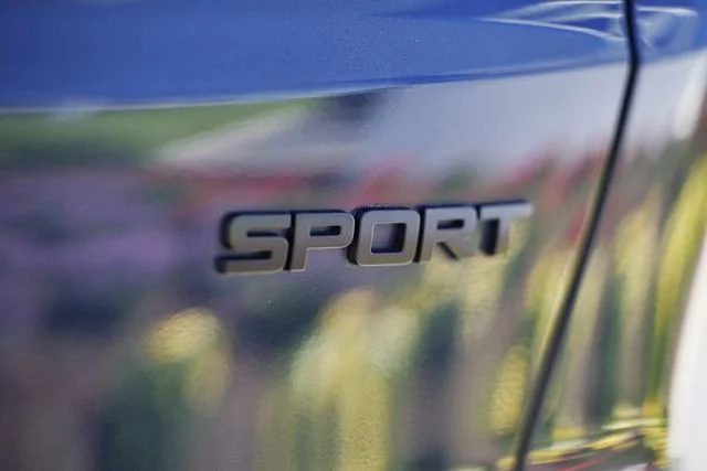 Used 2025 Canyon River Blue Metallic Honda Sport image 9