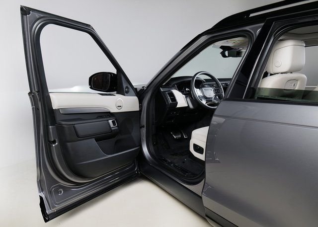 New 2026 Eiger Grey Land Rover Dynamic SE image 26