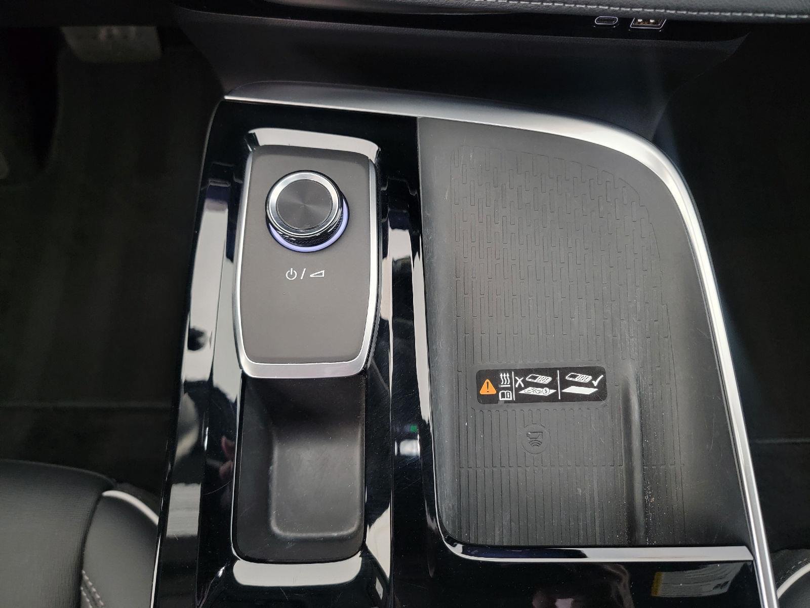 2025 Buick Enclave Preferred - Photo 24